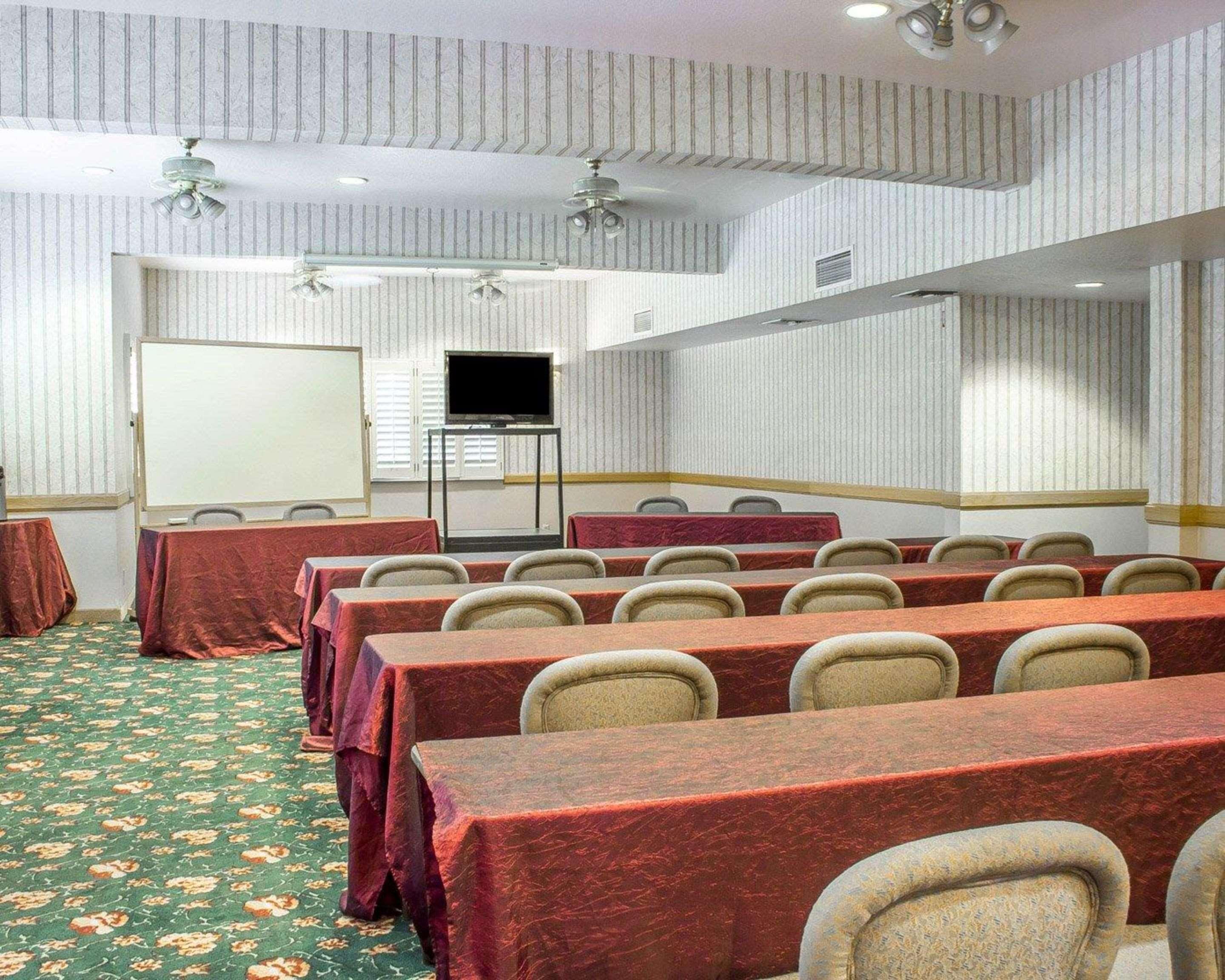 Baymont By Wyndham Safford Otel Dış mekan fotoğraf
